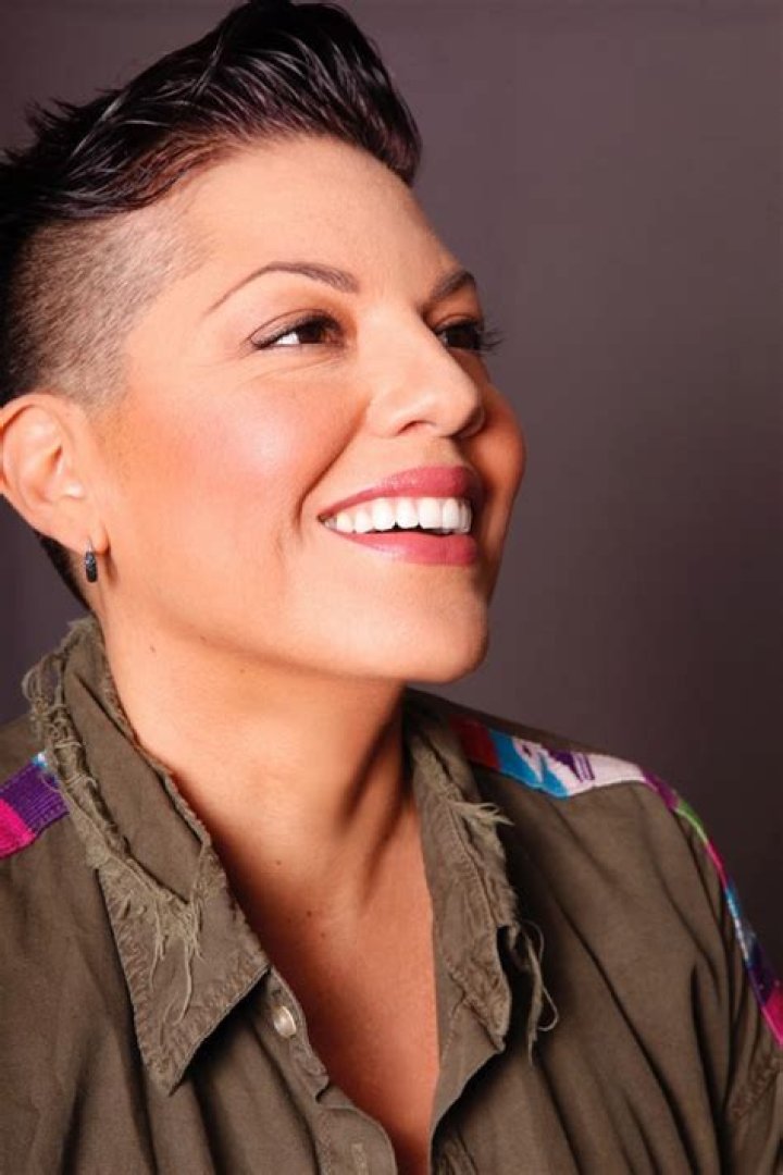 Sara Ramirez (Movie Actress) - Age, Birthday, Bio, Facts, Family, Net Worth, Height & More