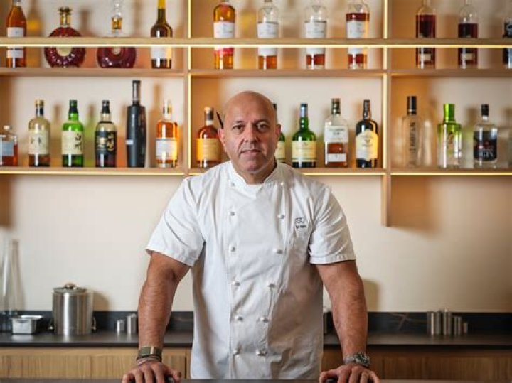 Sat Bains (Chef) - Age, Birthday, Bio, Facts, Family, Net Worth, Height & More