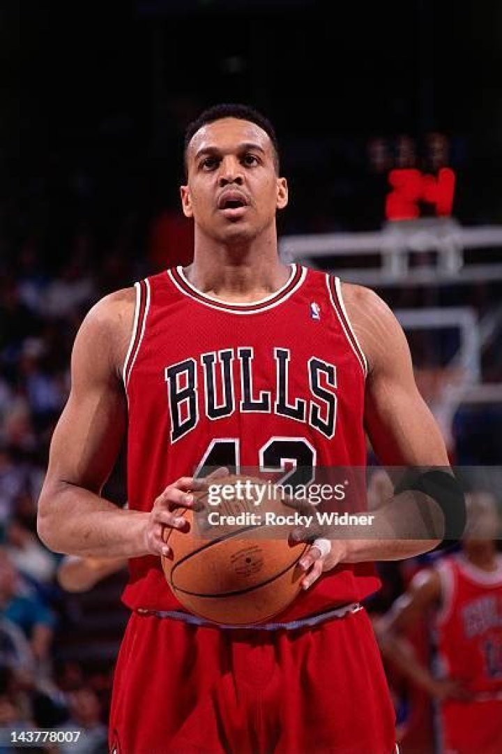 Scott Williams Biography, Age, Height, Wife, Net Worth, Family