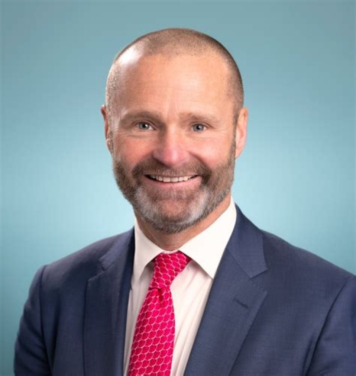 Sean O'Grady Biography, Age, Height, Wife, Net Worth, Family