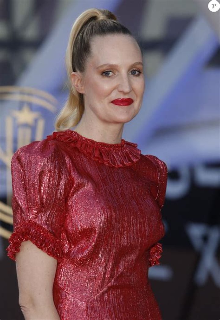 Shannon Murphy (Radio Host) - Age, Birthday, Bio, Facts, Family, Net Worth, Height & More