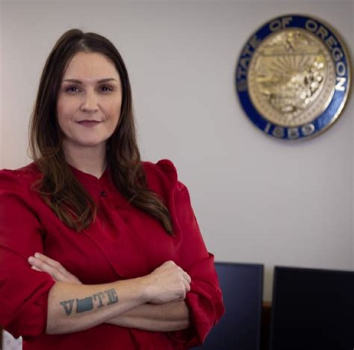 Shemia Fagan Biography, Age, Height, Husband, Net Worth, Family