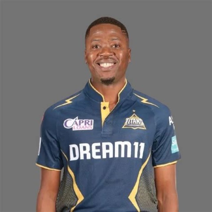 
Sherfane Rutherford Height, Weight, Net Worth, Age, Birthday, Wikipedia, Who, Nationality, Biography 