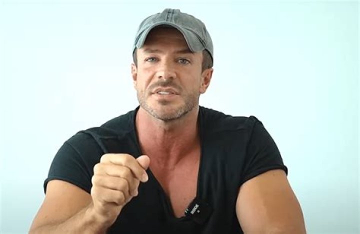 Simon Teichmann (YouTube Star) - 나이, 생일, 약력, 사실, 가족, 순자산, 신장 등