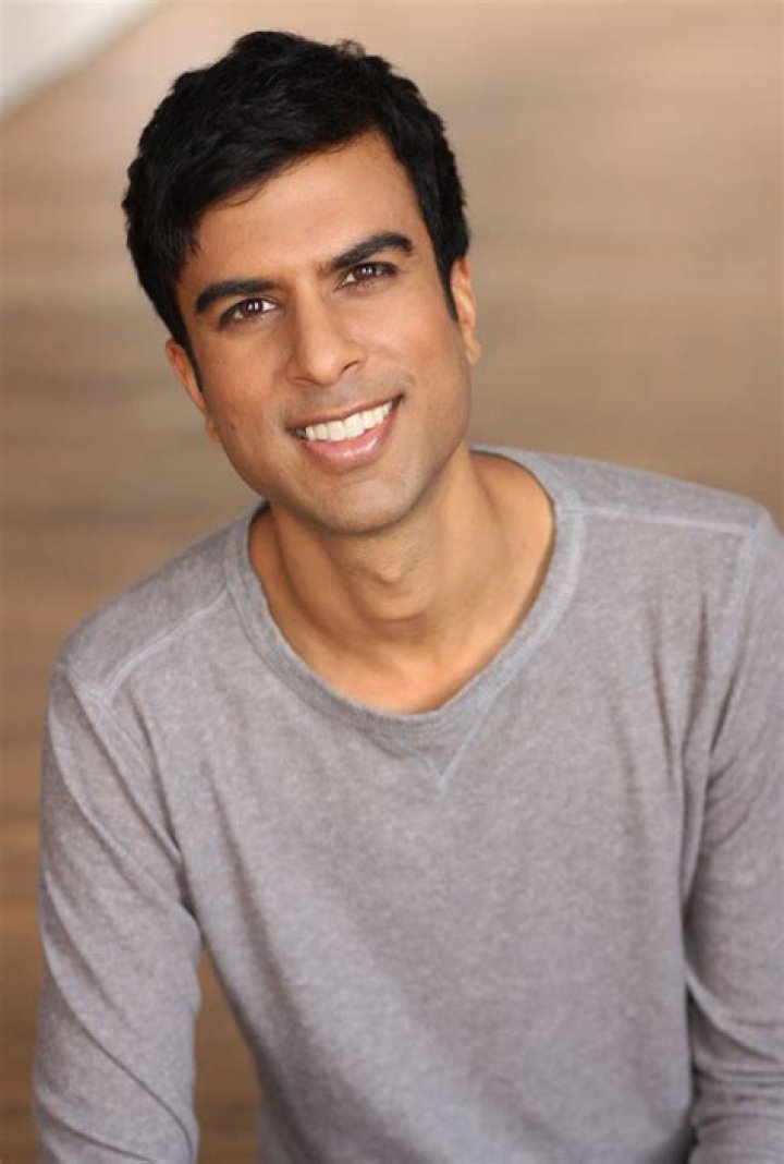 Astrology Birth Chart of Soman Chainani (Children's Author) 2024