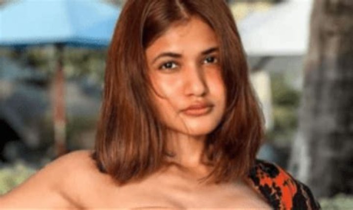 Soniya Singh Khatri Height, Weight, Net Worth, Age, Birthday, Wikipedia, Who, Nationality, Biography