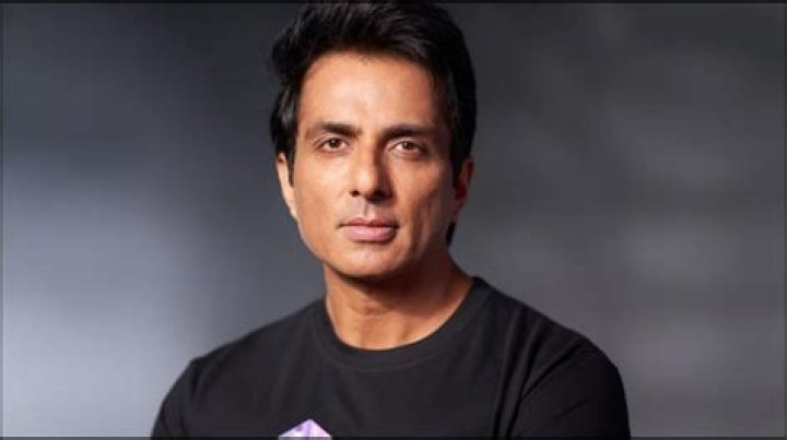 Sonu Sood Biography, Age, Height, Wife, Net Worth, Family