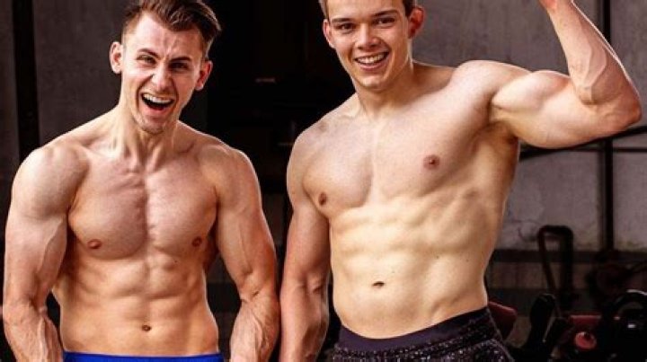 Stan Browney (YouTube Star) - Age, Birthday, Bio, Facts, Family, Net Worth, Height & More