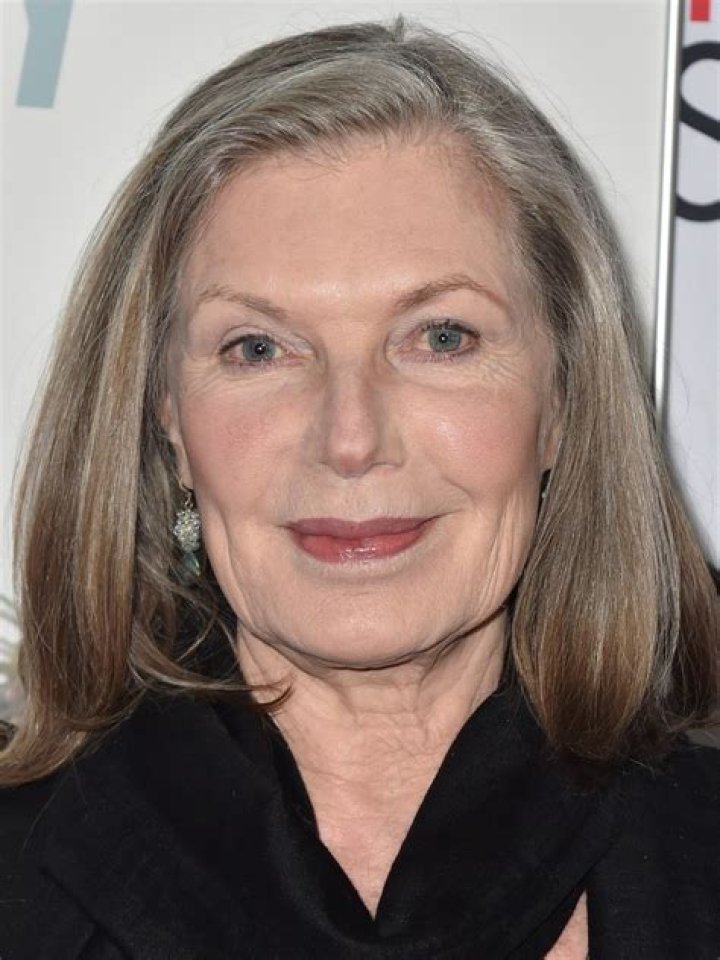 Susan Sullivan Biography, Age, Height, Husband, Net Worth, Family