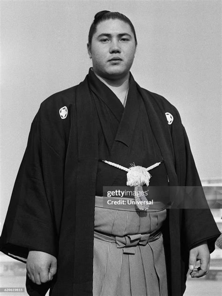 Taihō Kōki Biography, Age, Height, Wife, Net Worth and Family