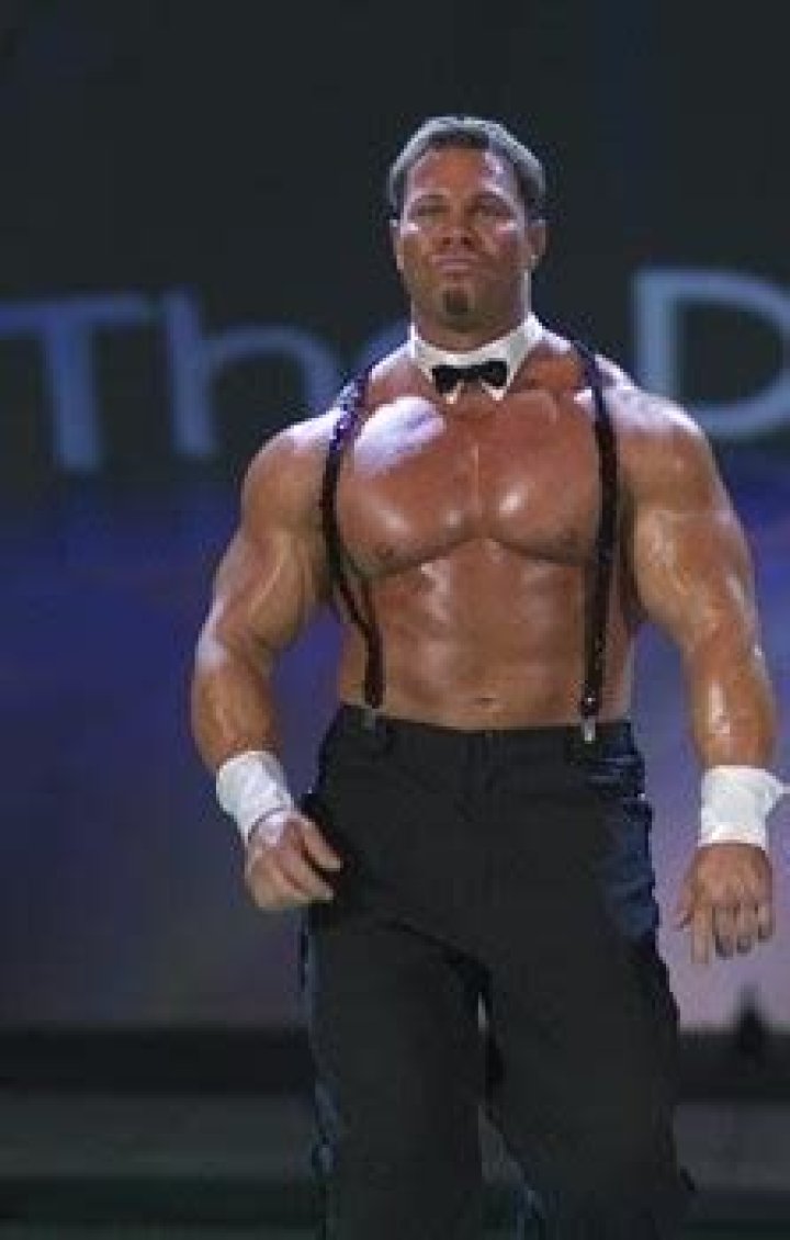 Tank Toland Biography, Age, Height, Wife, Net Worth, Family