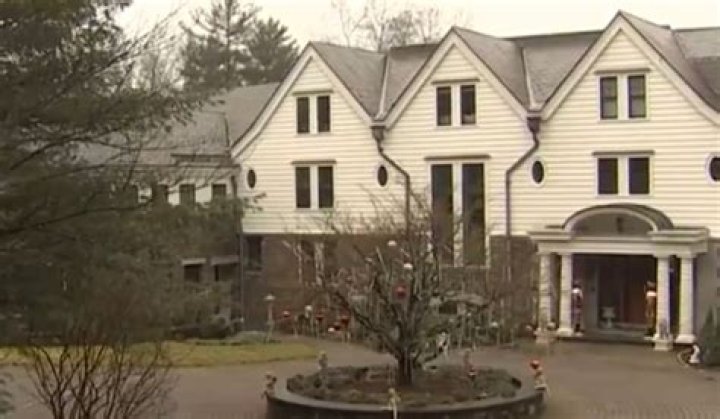 A Tribute to Ariana Kamal, and Rakesh Kamal, Who Died in a Murder-Suicide