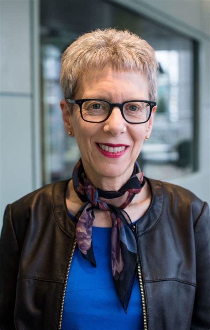 Terry Gross (Radio Host) - Age, Birthday, Bio, Facts, Family, Net Worth, Height & More