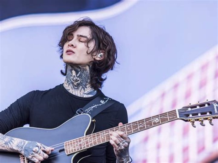 Tim Henson (Polyphia) Wiki, Biography, Height, Girlfriend, Age, Family, Tattoos, Net worth & More