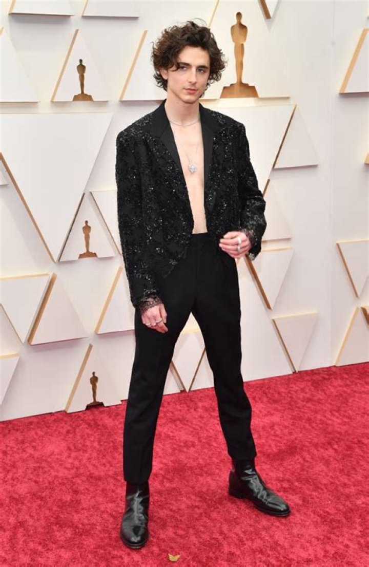 Timothee Chalamet Goes Shirtless for 2022 Oscars Red Carpet: Photos of His Daring Look