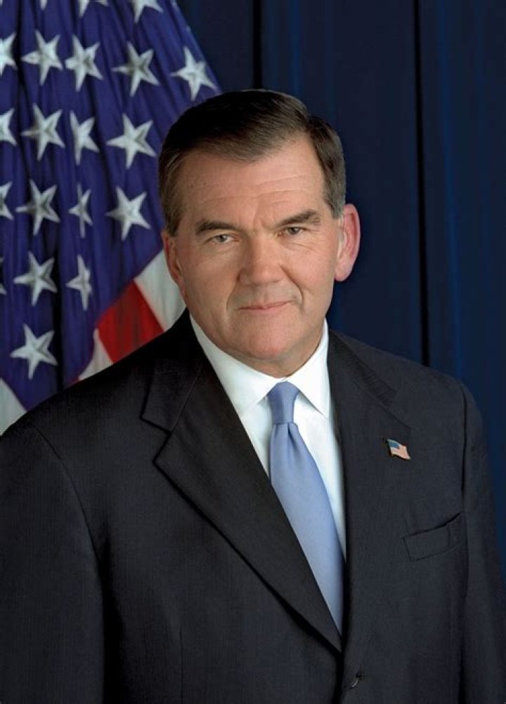 Tom Ridge (Politician) - Age, Birthday, Bio, Facts, Family, Net Worth, Height & More