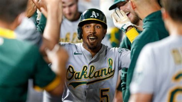 Tony Kemp biografía, edad, altura, esposo, net worth, familia