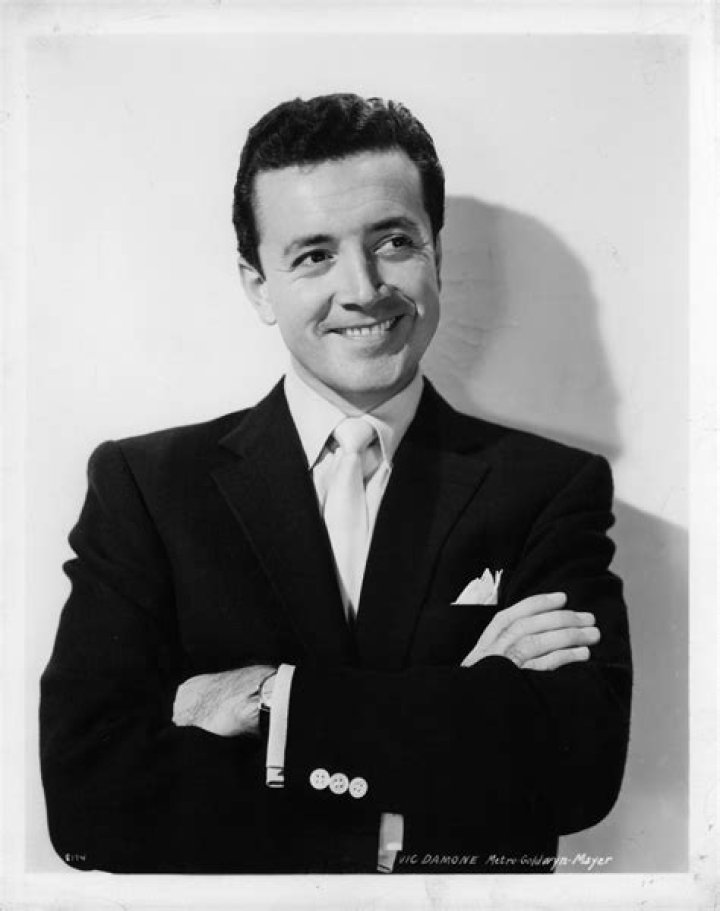 Vic Damone Biography, Age, Height, Wife, Net Worth, Family