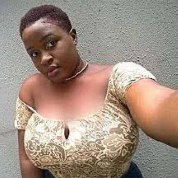 Vickie Ama (Instagram Star) - Age, Birthday, Bio, Facts, Family, Net Worth, Height & More