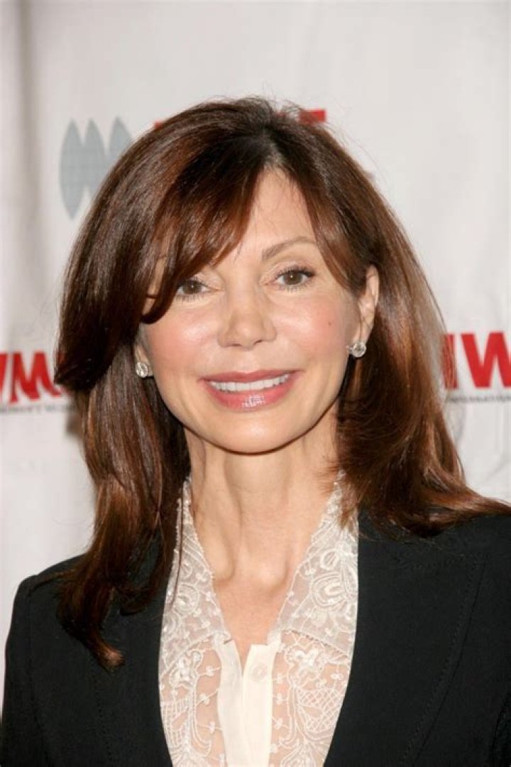 How tall is Victoria Principal