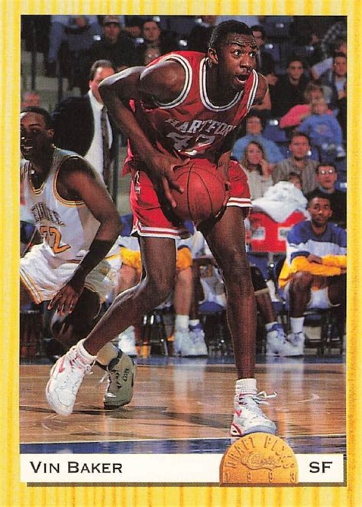 Vin Baker (Basketball Player) - Age, Birthday, Bio, Facts, Family, Net Worth, Height & More