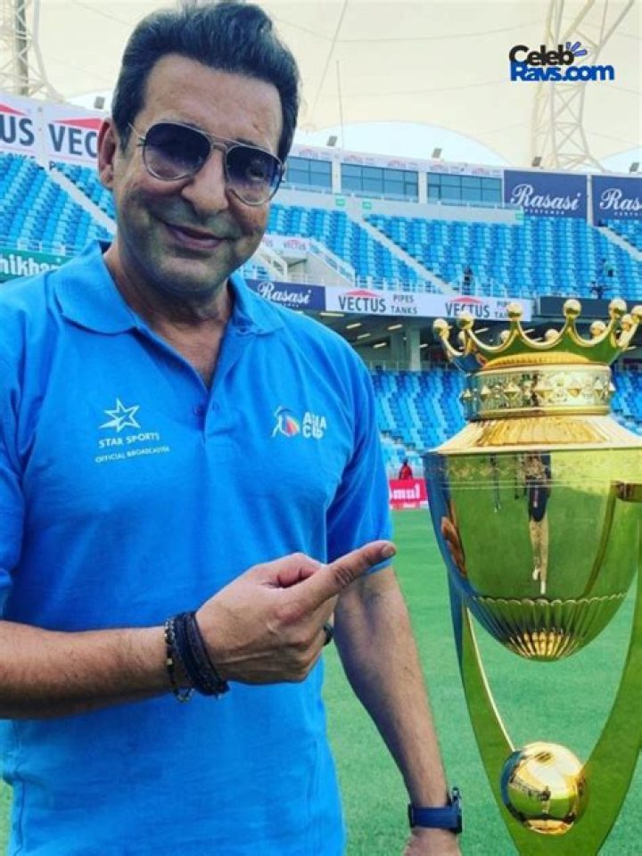 
Wasim Akram Height, Weight, Net Worth, Age, Birthday, Wikipedia, Who, Nationality, Biography 