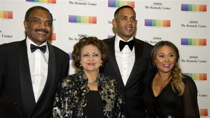 
What Happened To Janet Hill? Grant Hill Mom Death And NFL World’s Tribute 