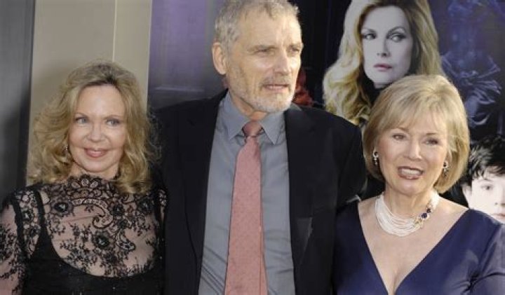 
What was Niece Waidhofer’s life like? Model passes away at age 31; causes of death and relatives 