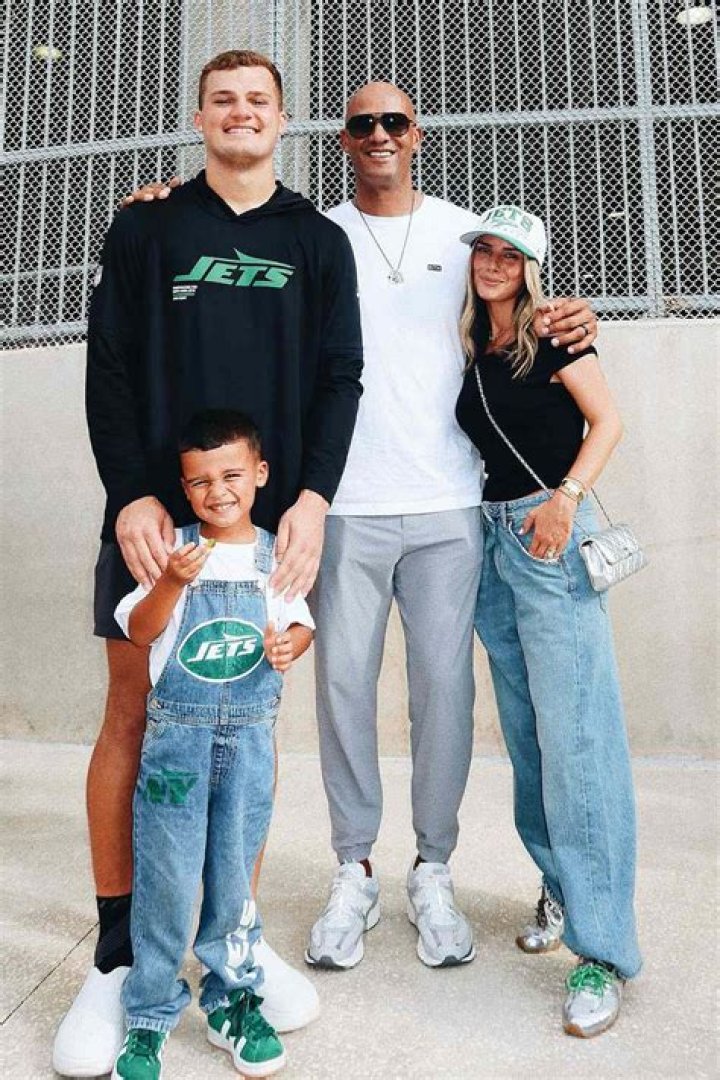 Who are Mason Taylor Parents? Mason Taylor Biography, Parents Name and More