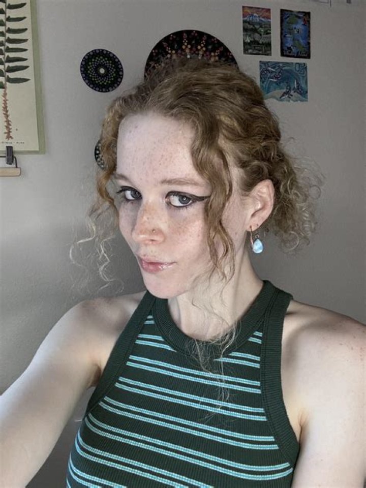 Who is Allie Kennedy? | TG Time