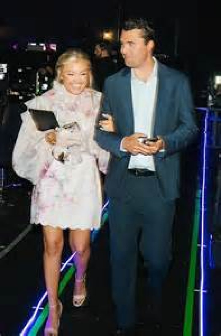 شریک اریکا لیندر کیست؟