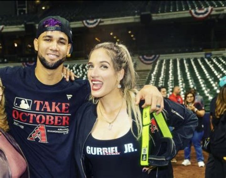 Who Is Jennifer Álvarez? Meet The Adorable Wife Of Lourdes Gurriel Jr.!