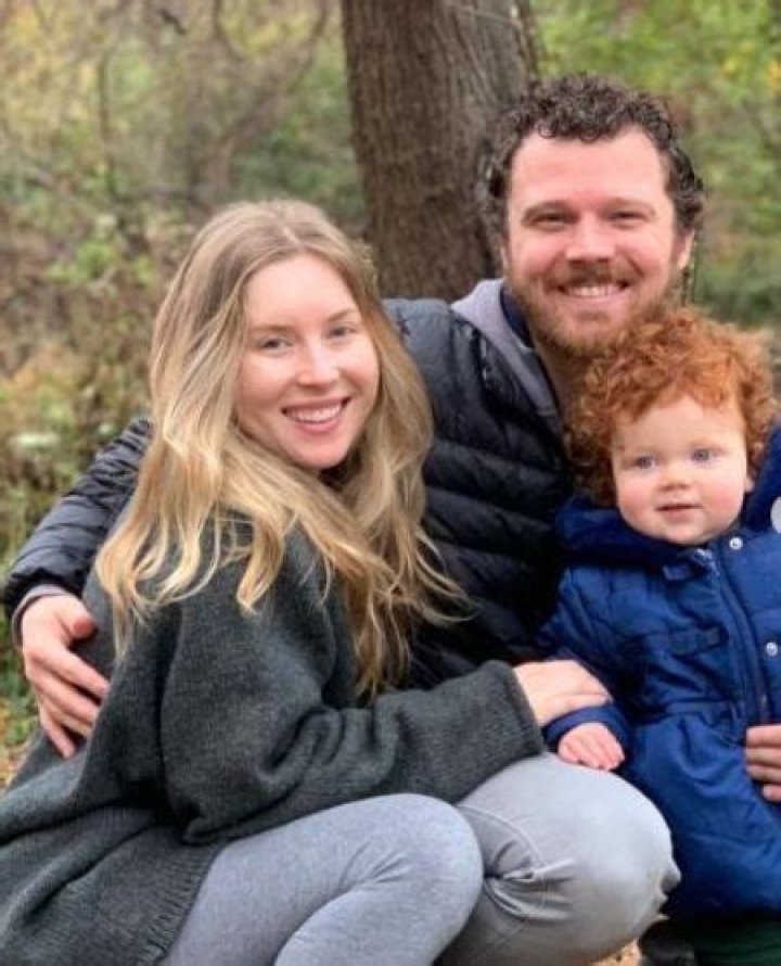 
Who Is Josie Lynn Shalhoub, Tony Shalhoub’s Daughter? 