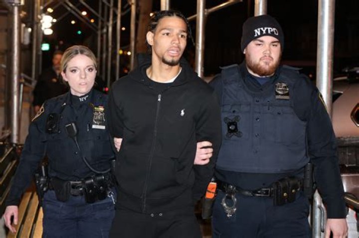 
Who is Theodore Ellis From New York? Man Arrested For Assault on The Subway 