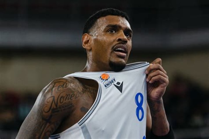 Xavier Rathan-Mayes Biography, Age, Height, Wife, Net Worth, Family