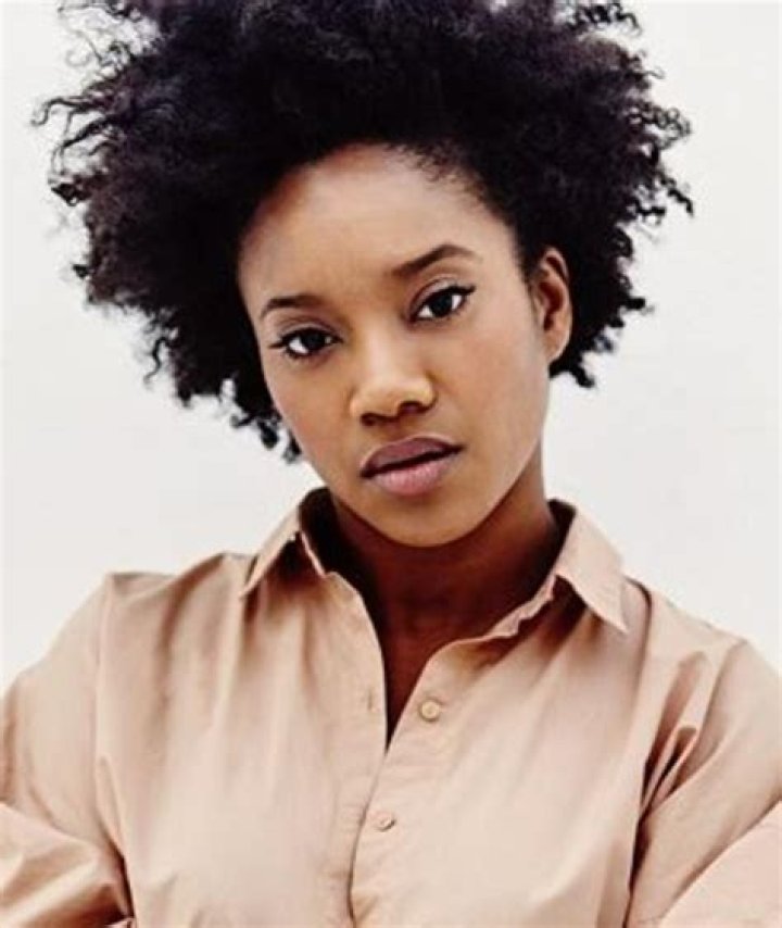 Yootha Wong-Loi-Sing Biography, Age, Height, Husband, Net Worth, Family