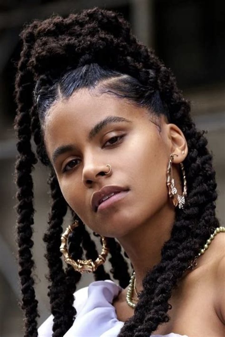 Zazie Beetz (TV Actress) - Age, Birthday, Bio, Facts, Family, Net Worth, Height & More