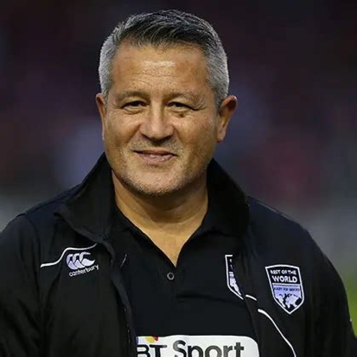 Zinzan Brooke (Rugby Player) - Age, Birthday, Bio, Facts, Family, Net Worth, Height & More